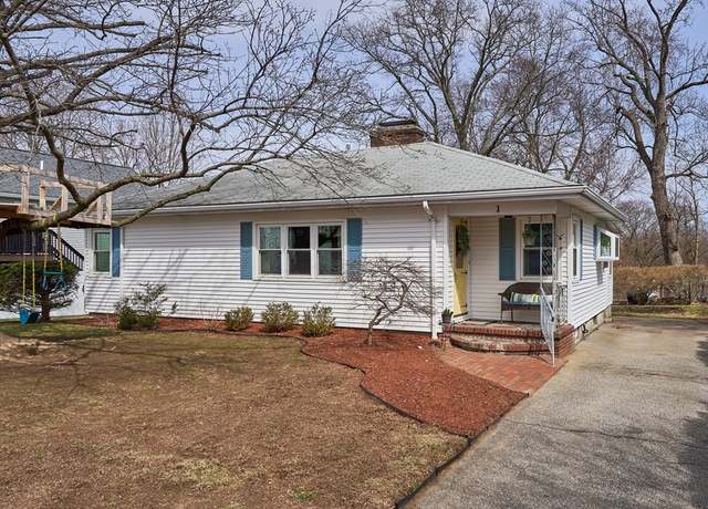Property at 1 Labelle St, Marlborough, MA 01752, 3 beds, 1 bath