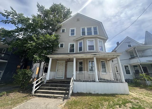 Property at 13-15 Willard Ave, Springfield, MA 01109, 6 beds, 3 baths