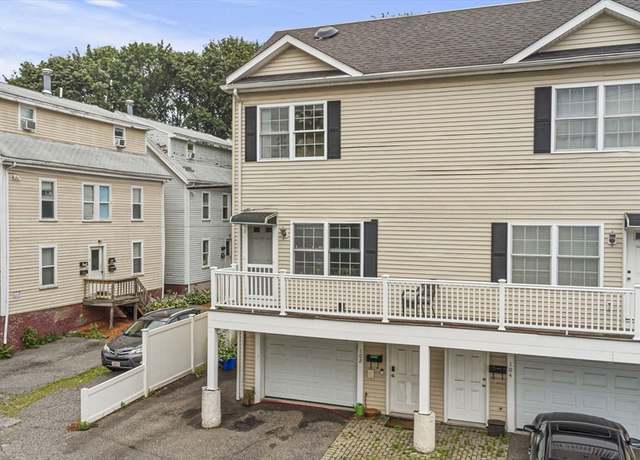 Property at 102 Prospect St #102, Woburn, MA 01801, 2 beds, 1.5 baths