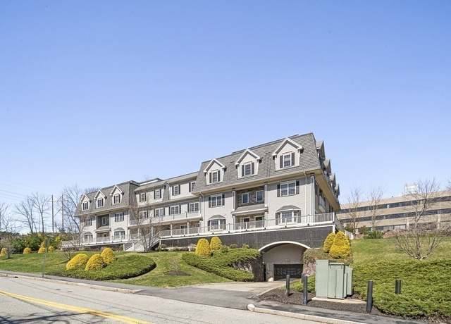 Property at 255 Winter St #302, Waltham, MA 02451, 2 beds, 2 baths