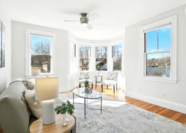 Property at 11 Spaulding St #2, Wakefield, MA 01880, 4 beds, 2 baths