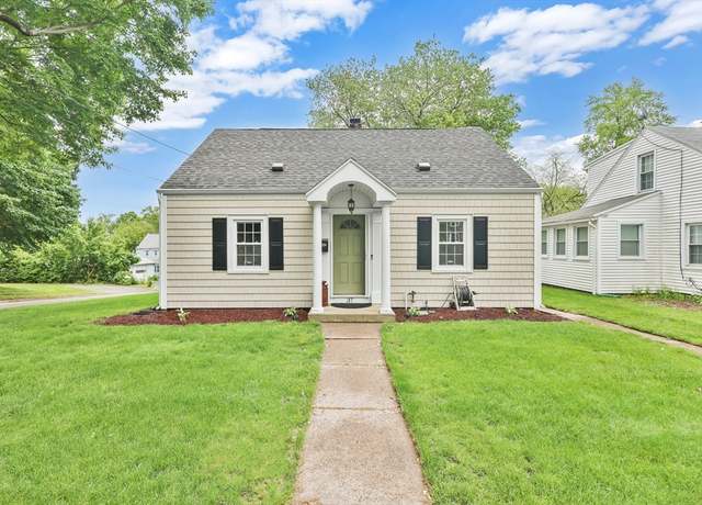 Property at 37 Pennsylvania Ave, Springfield, MA 01118, 3 beds, 1 bath