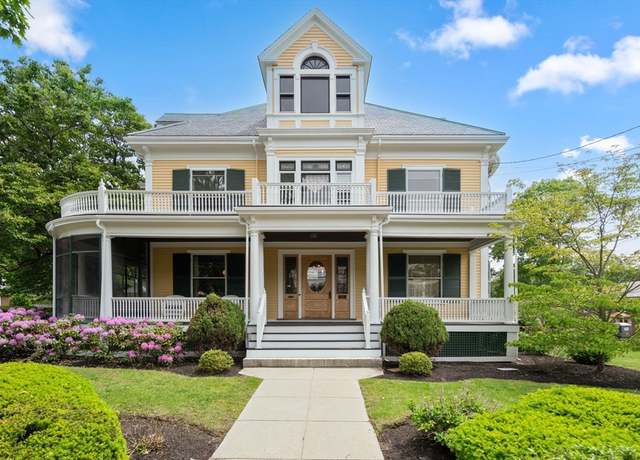 Property at 43 Bailey Rd, Watertown, MA 02472, 5 beds, 3 baths