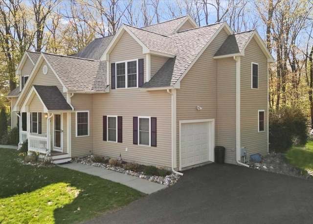Property at 8 Scott Ter #7, Holden, MA 01520, 3 beds, 2.5 baths
