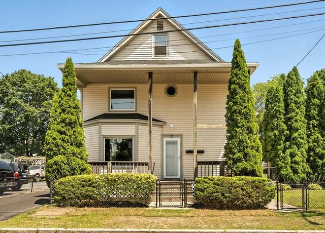 Property at 32 Jackson St, Woonsocket, RI 02895, 6 beds, 2 baths