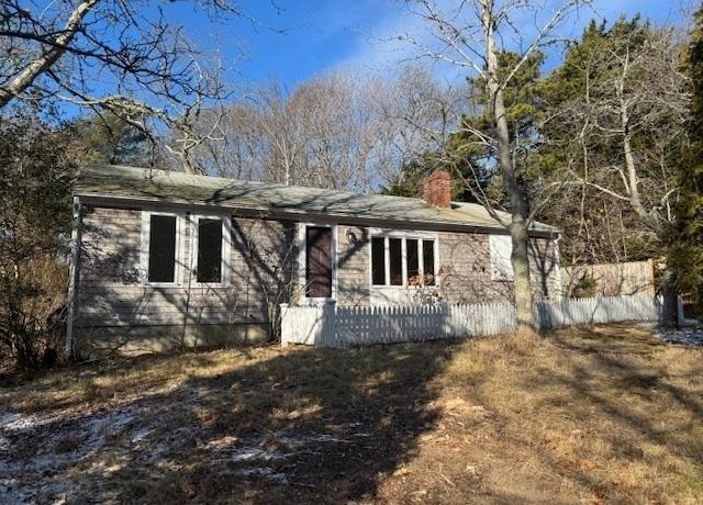 Property at 201 Old County Rd, Sandwich, MA 02537, 2 beds, 1 bath