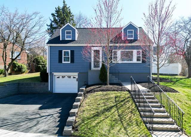 Property at 60 Everett Ave, Watertown, MA 02472, 4 beds, 2.5 baths