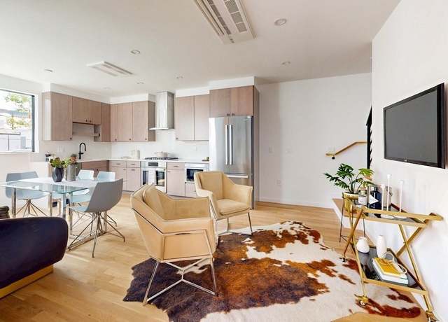 Property at 133 Charles St #133, Cambridge, MA 02141, 3 beds, 3 baths