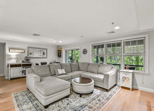 Property at 29 Maple St Unit C, Canton, MA 02021, 2 beds, 2 baths