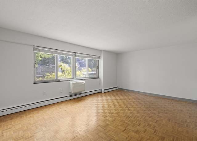 Property at 1025 Hancock St Unit 1F, Quincy, MA 02169, 1 bed, 1 bath