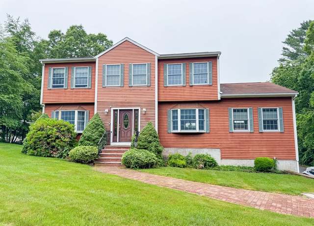 Property at 22 Dixey Dr, Middleton, MA 01949, 4 beds, 3.5 baths