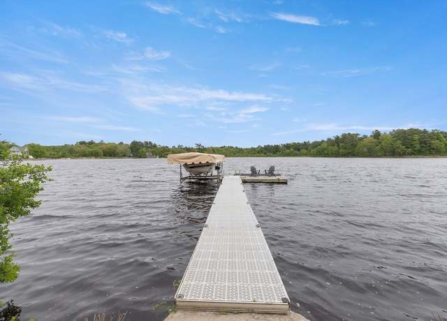 Property at 42 Lakeshore Dr, Essex, MA 01929, 4 beds, 3.5 baths