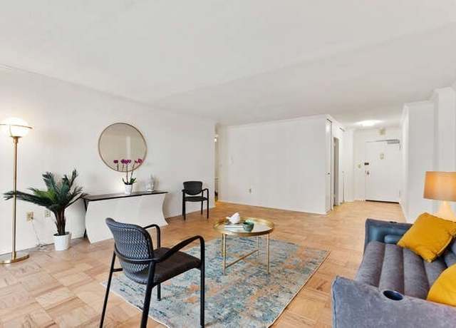 Property at 2 Hawthorne Pl Unit 11M, Boston, MA 02114, 2 beds, 2 baths