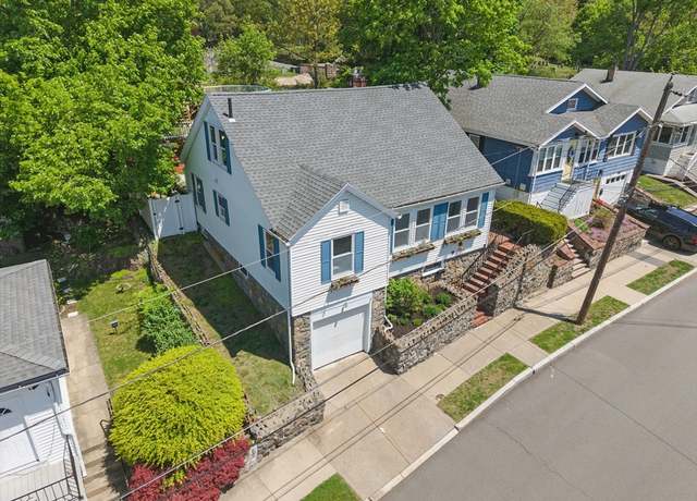 Property at 10 Mayfair St, Lynn, MA 01904, 3 beds, 1 bath
