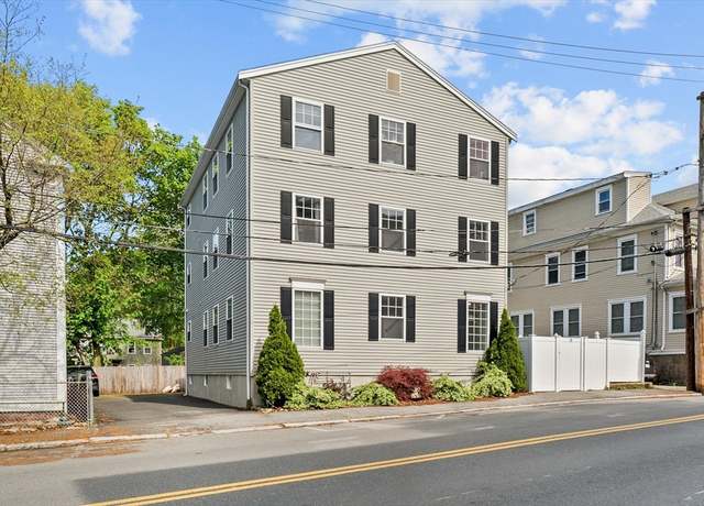 Property at 12 School St #3, Salem, MA 01970, 3 beds, 2 baths