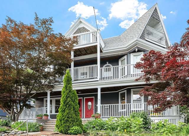 Property at 110 Summit Ave #1, Winthrop, MA 02152, 3 beds, 2 baths