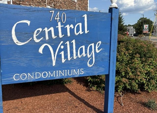 Property at 740 Central St Unit J11, Leominster, MA 01453, 2 beds, 1 bath