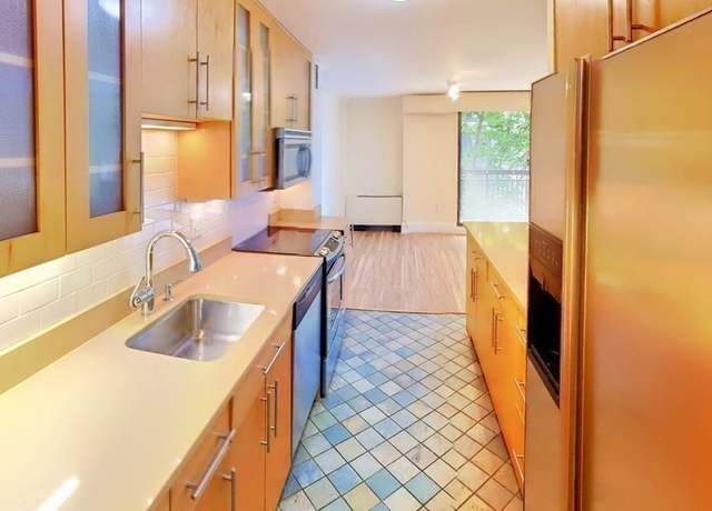 Property at 50 Longwood Ave #518, Brookline, MA 02446, 1 bed, 1.5 baths