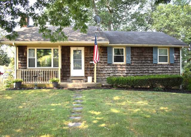 Property at 68 Cross St, Brockton, MA 02301, 3 beds, 1 bath