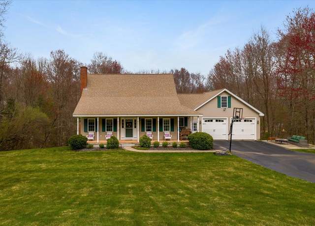 Property at 14 Wamsutta Ridge Rd, Charlton, MA 01507, 3 beds, 2.5 baths