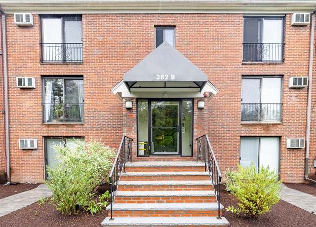 Property at 382 Great Rd Unit B 203, Acton, MA 01720, 1 bed, 1 bath