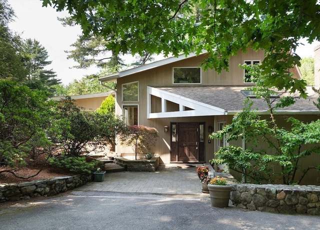 Property at 7 Field Rd, Lexington, MA 02421, 6 beds, 3.5 baths