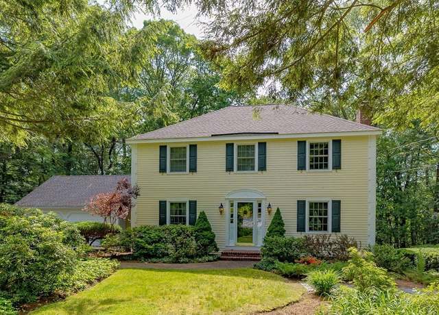 Property at 21 Overlook Dr, Chelmsford, MA 01824, 4 beds, 1.5 baths