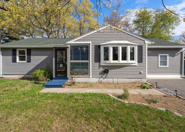 Property at 14 Melinda Ln, Easthampton, MA 01027, 3 beds, 2 baths