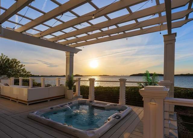 Property at 2 Beach Ln, Hingham, MA 02043, 5 beds, 5 baths