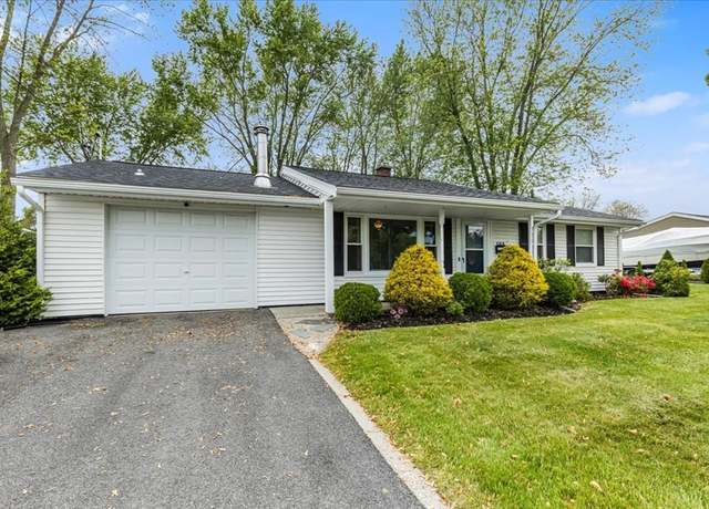 Property at 103 Nicholson Dr, Brockton, MA 02302, 3 beds, 1 bath