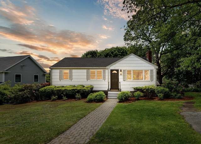 Property at 6 Manomet Rd, Woburn, MA 01801, 3 beds, 1 bath