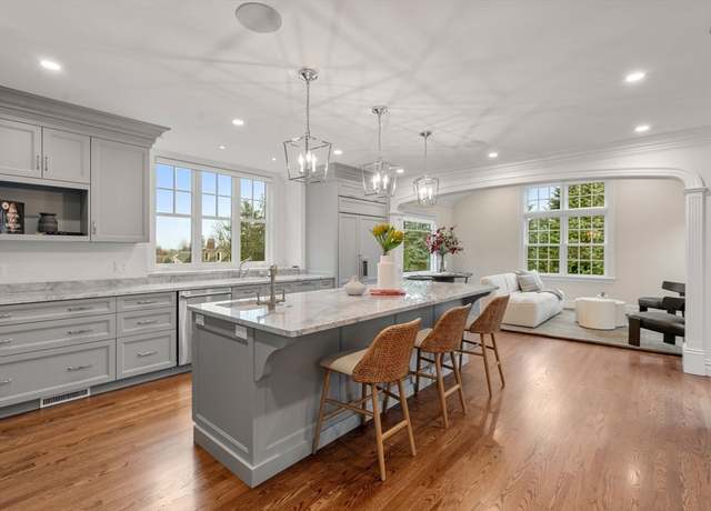 Property at 23 Pine Summit Cir #23, Weston, MA 02493, 3 beds, 3.5 baths