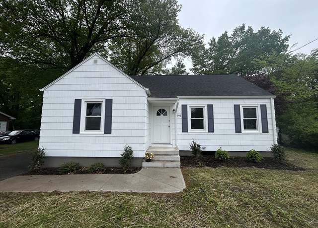 Property at 592 Prospect St, Chicopee, MA 01020, 3 beds, 1 bath