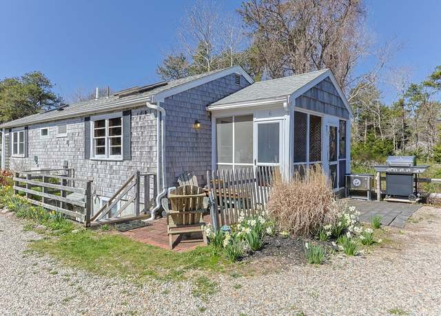 Property at 82 Shore Rd #6, Truro, MA 02666, 1 bed, 1 bath