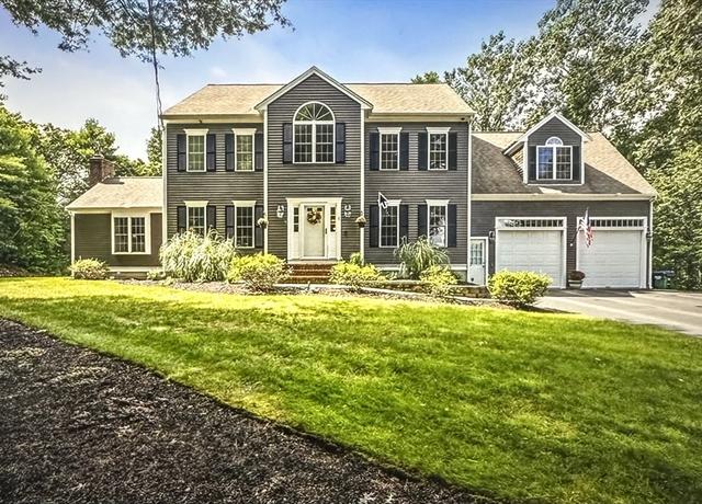 Property at 1 Elaine Cir, Lakeville, MA 02347, 4 beds, 3.5 baths