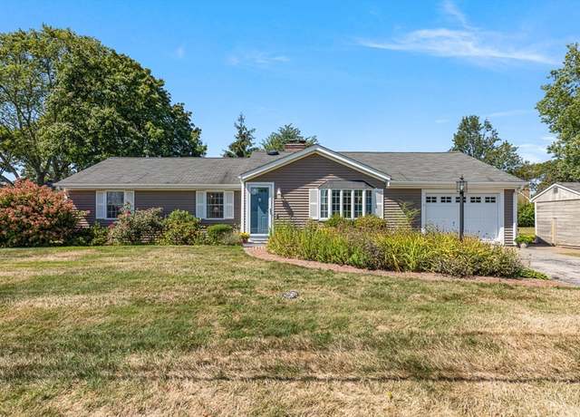 Property at 5 George St, Seekonk, MA 02771, 3 beds, 2 baths