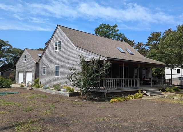 Property at 2 Aldrich Rd, Truro, MA 02666, 3 beds, 4 baths