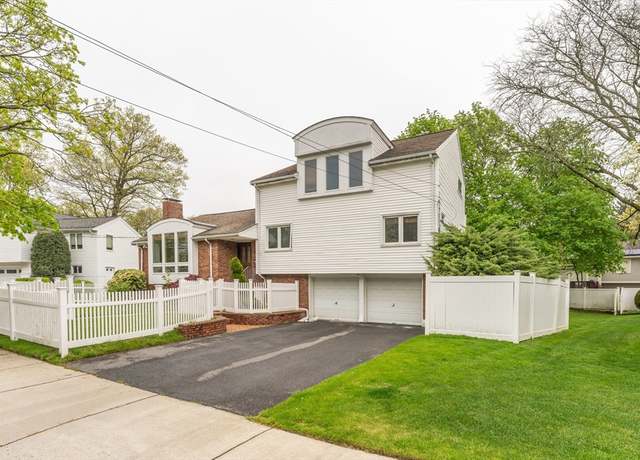 Property at 12 Sevland Rd, Newton, MA 02459, 4 beds, 3.5 baths