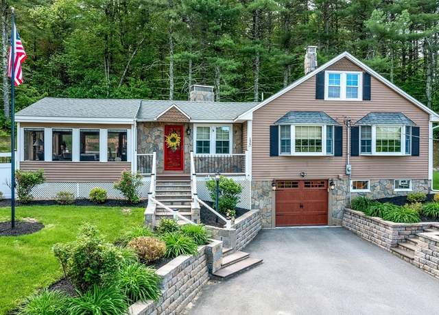 Property at 139 Groton St, Dunstable, MA 01827, 3 beds, 1.5 baths