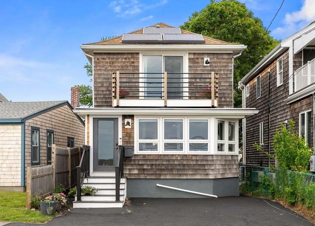 Property at 83 Edgewater Dr, Quincy, MA 02169, 2 beds, 2.5 baths