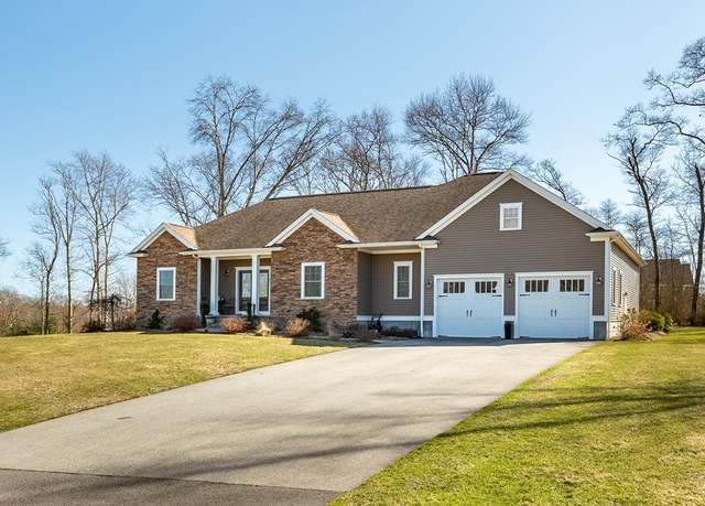 Property at 95 Winslow Way, Swansea, MA 02777, 3 beds, 2 baths