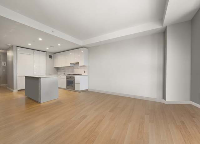 Property at 133 Seaport Blvd #716, Boston, MA 02210, 2 beds, 1 bath