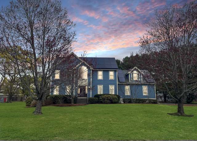 Property at 2 Claybrook Farm Rd, Medway, MA 02053, 4 beds, 2.5 baths