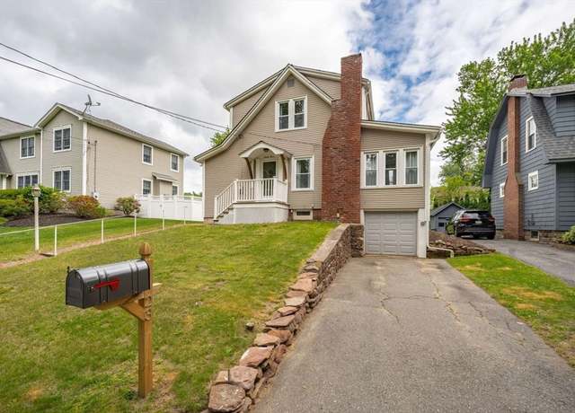 Property at 23 Berwick Rd, Longmeadow, MA 01106, 2 beds, 1.5 baths