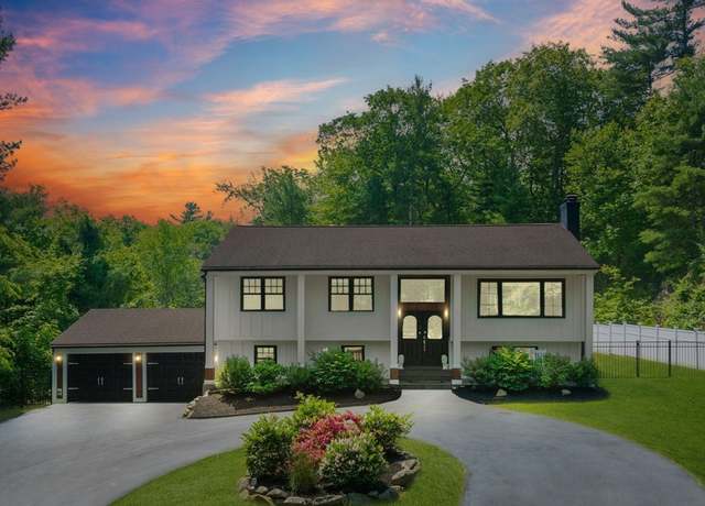 Property at 7 Wagon Wheel Rd, Andover, MA 01810, 4 beds, 2 baths