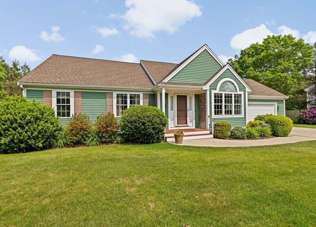 Property at 11 Quashnet Woods Dr, Mashpee, MA 02649, 3 beds, 2 baths