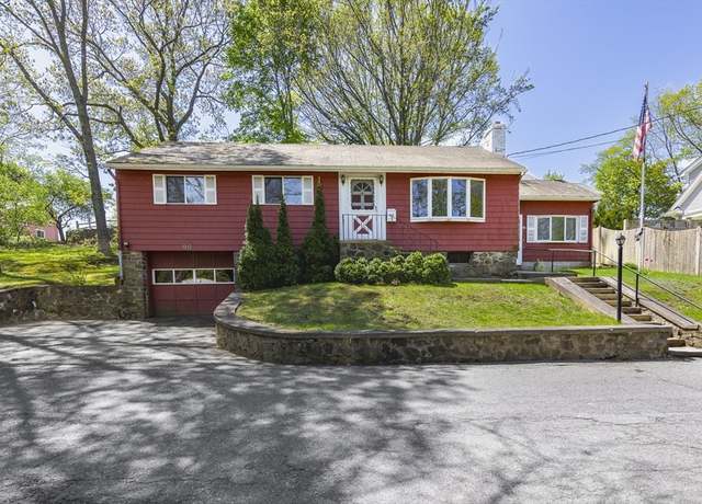 Property at 98 Evans Rd, Marblehead, MA 01945, 3 beds, 1 bath