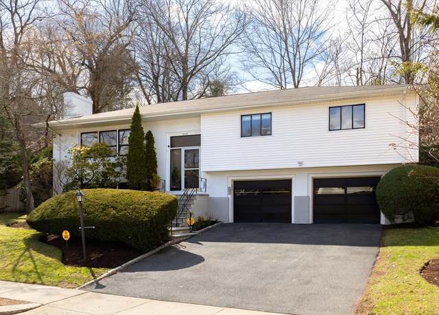 Property at 535 Clinton, Brookline, MA 02467, 3 beds, 2.5 baths