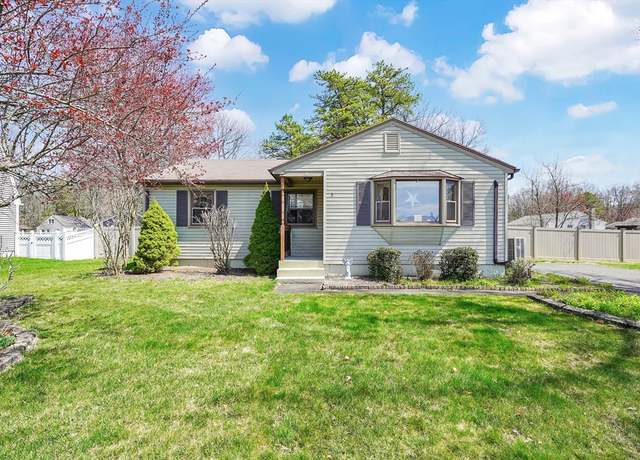 Property at 3 Gula Dr, Easthampton, MA 01027, 3 beds, 1 bath