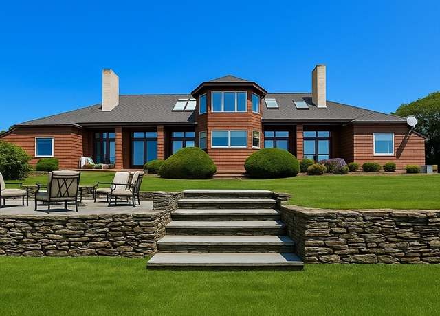 Property at 127 Wapoos, Chatham, MA 02633, 5 beds, 3.5 baths